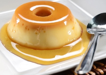 Receta fácil: Un flan en 15 minutos con cuatro ingredientes que seguro tenés en la cocina