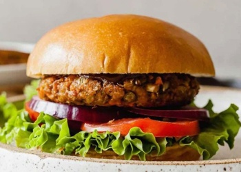 Sin grasas ni sal: cómo preparar hamburguesas de lentejas llenas de sabor