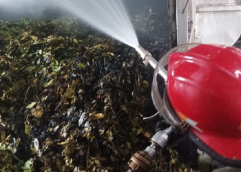 Sofocan incendio en un secadero de yerba mate en Oberá