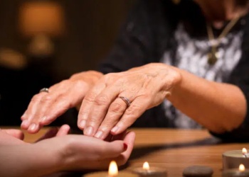 La experiencia de una médium: “Empecé a toser…sentí que me ahogaba”