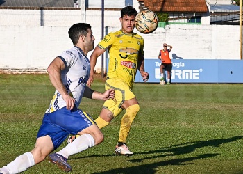 Mitre y Crucero abrieron la Reválida con un empate en Rocamora