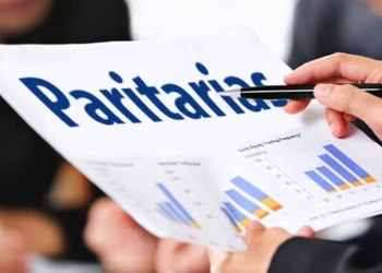 Bolsillos flacos: los gremios ceden y acuerdan paritarias del 1% mensual