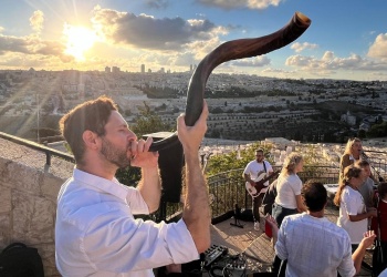 Entre misiles y resiliencia, el testimonio de un misionero que vive en Israel