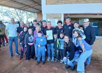 Importante paso para el deporte motor en Apóstoles: el Auto Club recibió un terreno del Consejo de Educación