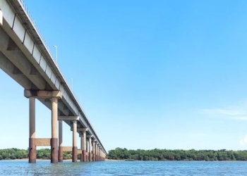 Avanza proceso de concesión de puente entre Argentina y Brasil