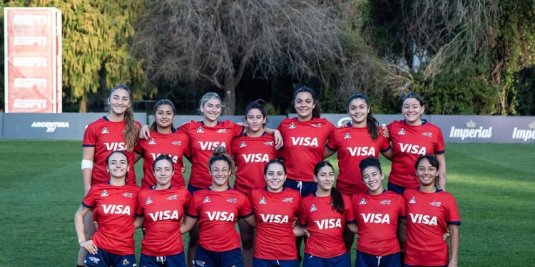 HAY EQUIPO. Las Yaguaretés están listas para el estreno en Asunción.