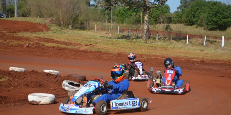 VELOCIDAD. Las máquinas ya están listas para volver a acelerar en Apóstoles (Prensa FMMCEyK)