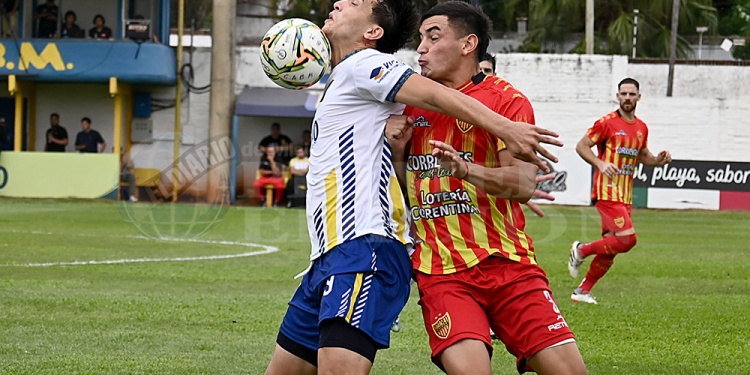A FAVOR. Este año, Mitre ganó uno y empató otro frente a los correntinos. (Archivo)