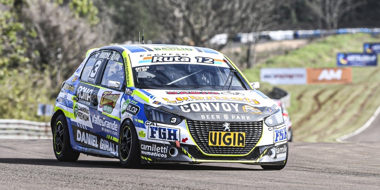 EL MÁS RÁPIDO. Gonzalo Antolín arrancó de la mejor manera en el autódromo de Oberá. Foto: gentileza APAT.