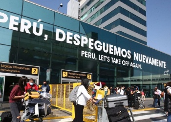 Puerto Iguazú-Lima vía área: “Es una puerta al mundo para la llegada de más turistas y trabajo”