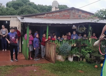 Voluntarios en Aristóbulo del Valle cumplen un año de trabajo con chicos y grandes