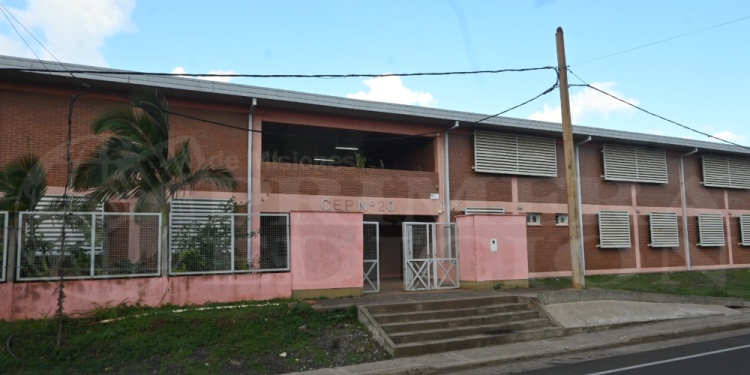 CEP 20. Merlo reclamó al CGE que revise todas las actuaciones en torno a las horas de matemática del CEP 20 y denunció a la supervisora y a Servin.