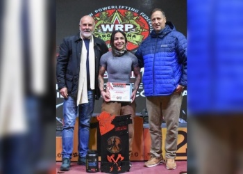 Powerlifting: Tres récords nacionales para Carina Chávez y clasificación al Mundial de Brasil
