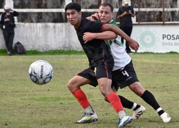 Posadas, afuera de la Copa País de fútbol