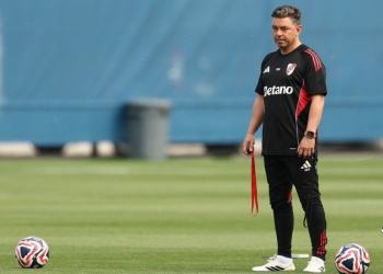 Gallardo planea un tridente ofensivo