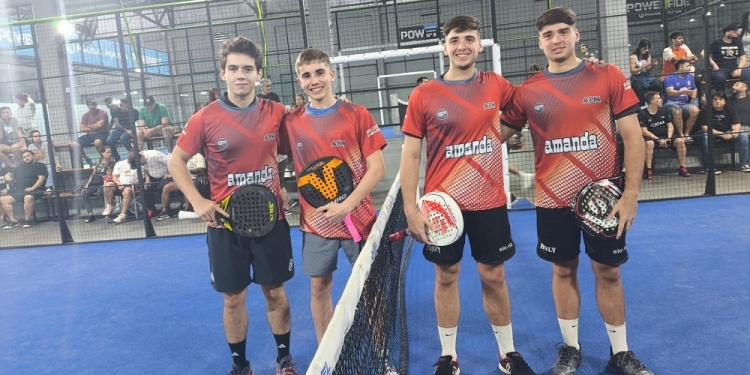 PARTIDAZO. Los hermanos Salazar (derecha) vencieron a Verón y Beccaluva.