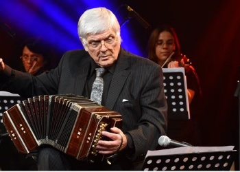 El mundo del tango llora la muerte del bandoneonista Osvaldo Piro