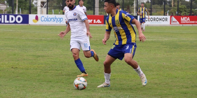 BUEN COMIENZO. Mitre consiguió 7 puntos de 9 en juego en la Reválida.