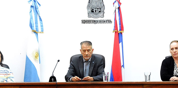 TRIBUNAL EN DEBATE. Las dos audiencias, martes y miércoles, fueron presididas por el juez César Antonio Yaya (centro) acompañado por los vocales Augusto Gregorio Busse y Marcela Alejandra Leiva (subrogante).
