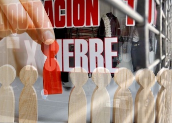 Caída libre: en 18 meses, Argentina perdió más de 15.000 empresas y 223.000 puestos de trabajo formal