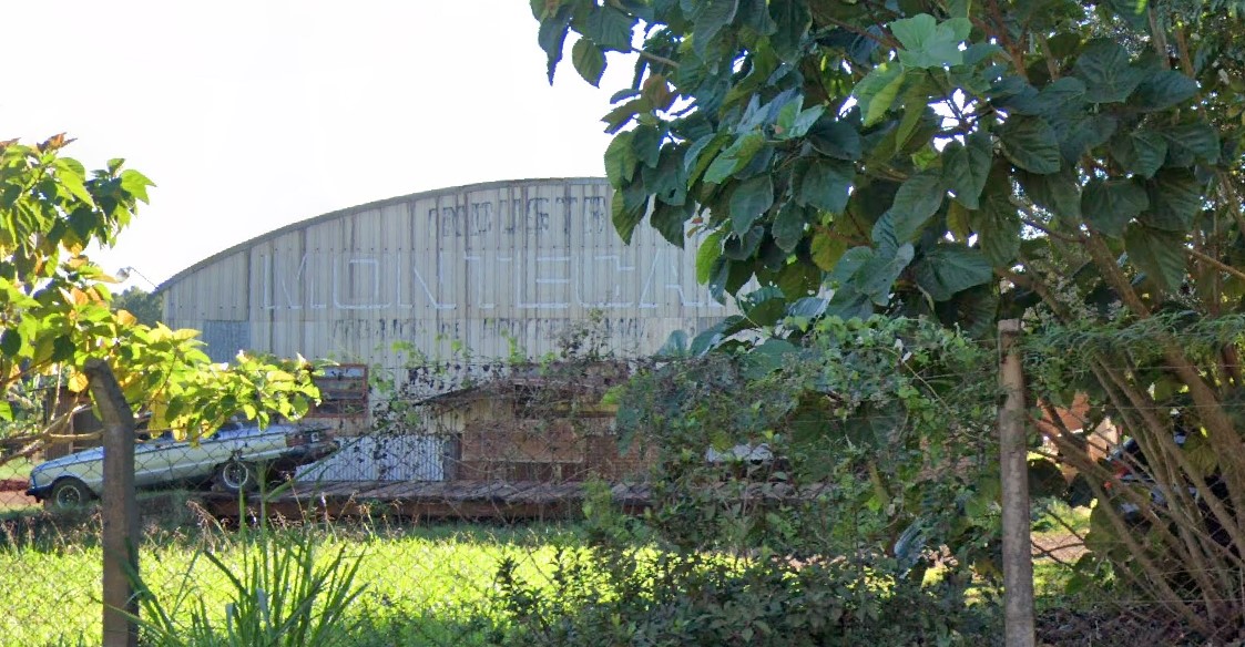 Industrias Montecarlo: trabajadores esperan definiciones mientras la deuda salarial ya supera los 2,8 millones de pesos por empleado