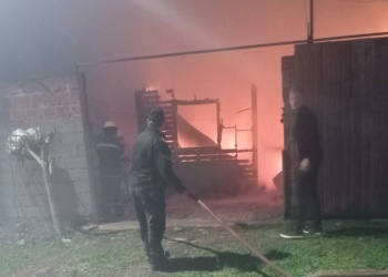 El fuego arrasó una casa en El Soberbio