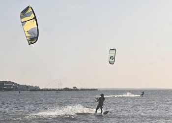 Viento a favor para los amantes del kitesurf