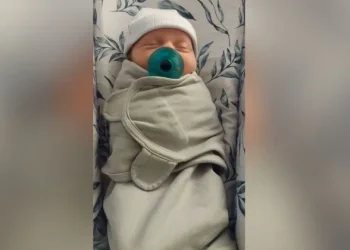 Nació el bebe “más viejo del mundo” y rompió un récord