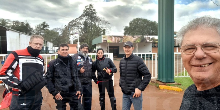 BIENVENIDOS. Los entrerrianos fueron los primeros en llegar ayer al Motoencuentro Apóstoles.