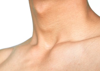 Curiosidades: ¿Por qué las mujeres no tienen nuez de Adán?