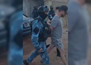 Detienen a un hombre en Oberá por amenazar a una familia con un arma por una deuda