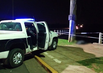 Hallan a adolescente de 17 años muerto en el puente del Arroyo Mártires