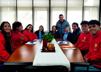 Cinco estudiantes misioneros en el Parlamento Juvenil del Mercosur