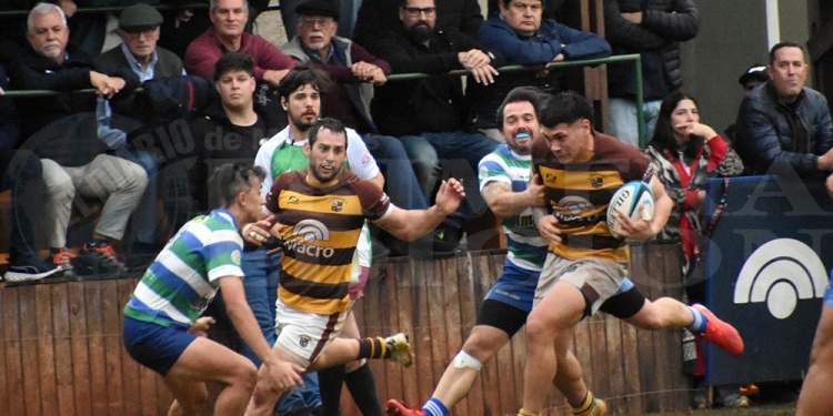 CONTUNDENTE. Tacurú no perdonó ayer, y apabulló a Cataratas Rugby. (Archivo)