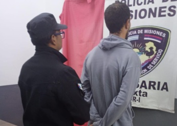 Atacó a su expareja con un cuchillo