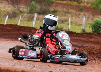 Karting sobre tierra: Benicio Tomasino, profeta en su tierra
