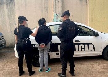 Detienen a una mujer en el barrio Unión tras intentar atacar a su casero con un cuchillo
