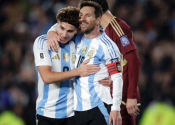 Messi se lució y Argentina goleó 3-0 a Venezuela por las eliminatorias sudamericanas