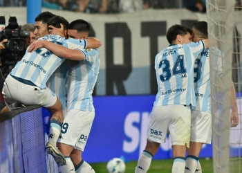 Racing le ganó a Vélez y es semifinalista de la Copa Libertadores
