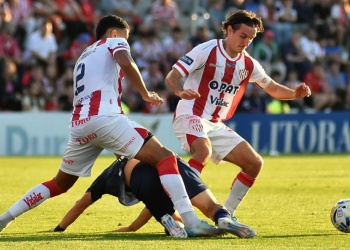 Unión de Santa Fe empató con Independiente Rivadavia y es líder de su zona