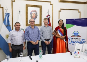 Passalacqua acompañó el lanzamiento de la 39ª Fiesta Provincial del Docente