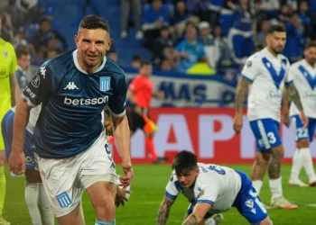 Racing le ganó a Vélez por 1-0 en la ida de los cuartos de final de la Copa Libertadores 2025