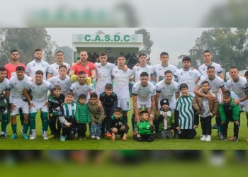 Con los misioneros Matías De Jesús y Horacio Ramírez, Camioneros ascendió a la Primera B