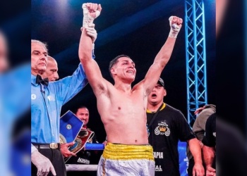 Boxeo: el “Azteca” Ayala se impuso sobre Abdallha en Garín
