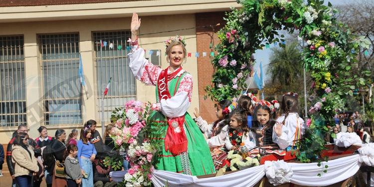 La Fiesta Nacional del Inmigrante continúa este domingo con actividades para todas las edades