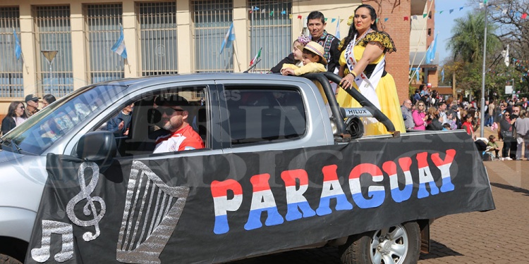 La Fiesta Nacional del Inmigrante continúa este domingo con actividades para todas las edades