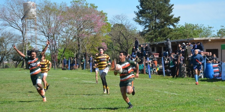 A MAR DEL PLATA. Lomas fue el mejor en rubgy y consiguió su boleto.
