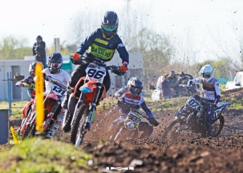 Motociclismo: los Nakatsuka, en el Top 10