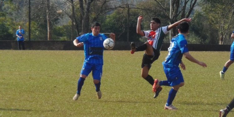 A UN PARTIDO. La definición entre Nacional y UCDE será en terreno neutral.