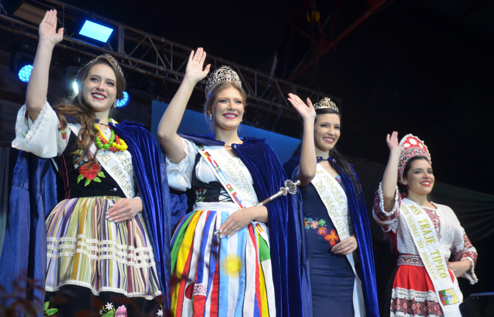 Por el mal tiempo, reprogramaron el desfile inaugural de la Fiesta Nacional del Inmigrante